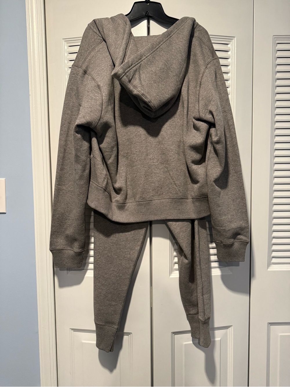 Ralph Lauren Polo Cozy Gray Hoodie and Sweatpants Set - Picture 5 of 7